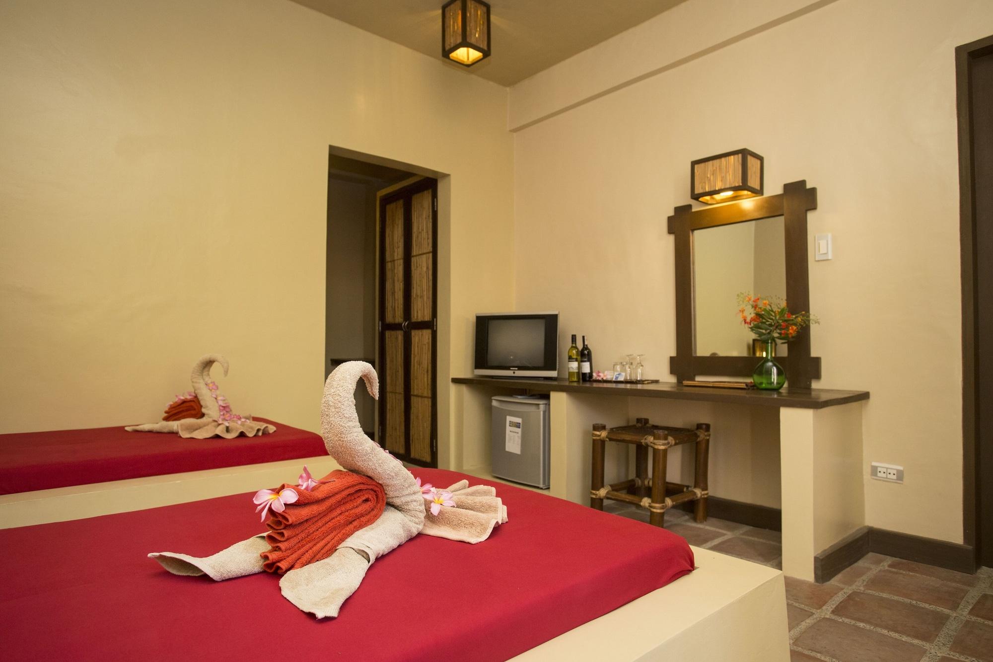 Reef Retreat Resort Balabag  Екстер'єр фото