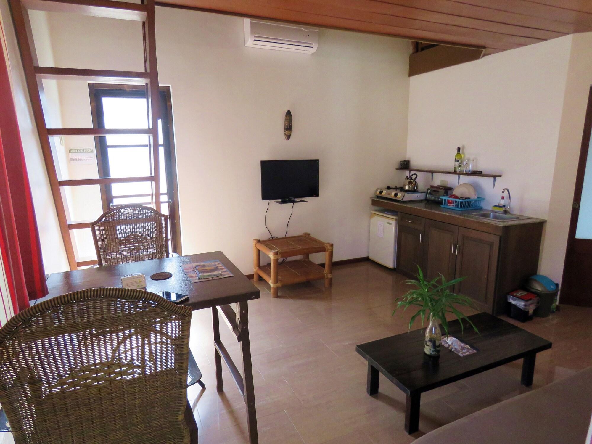 Reef Retreat Resort Balabag  Екстер'єр фото